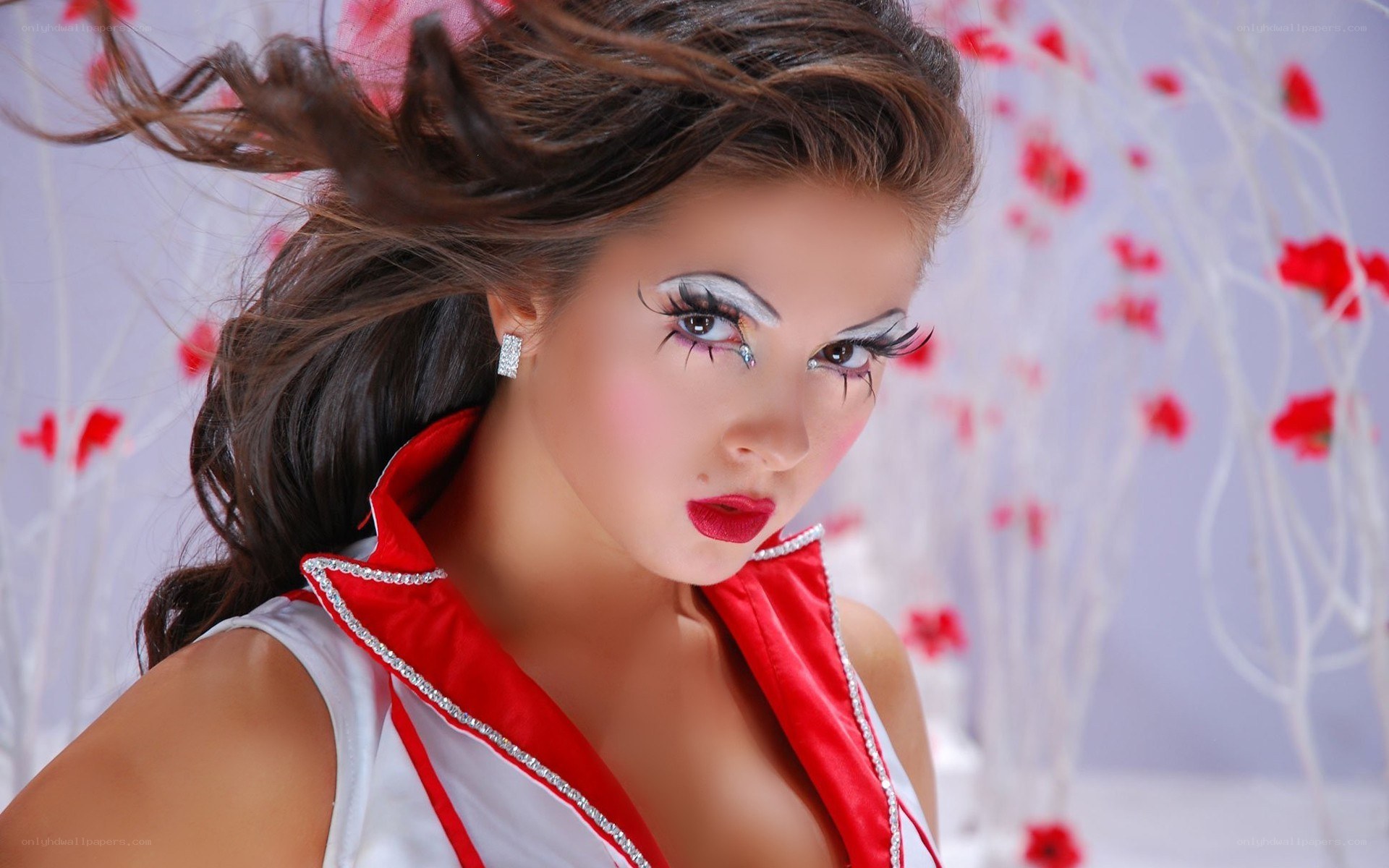 woman with dramatic makeup