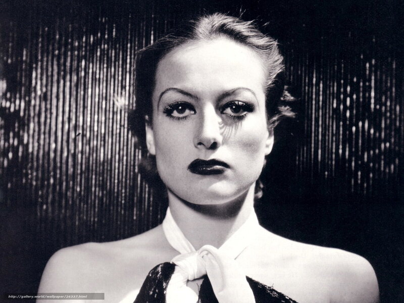 woman with dramatic makeup