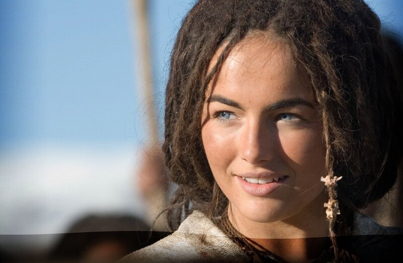 Woman with Dreadlocks — Brown