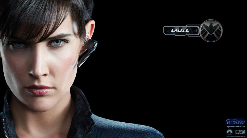 Woman with Earpiece — Black