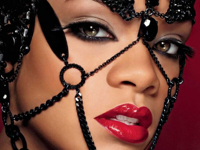 woman with face jewelry