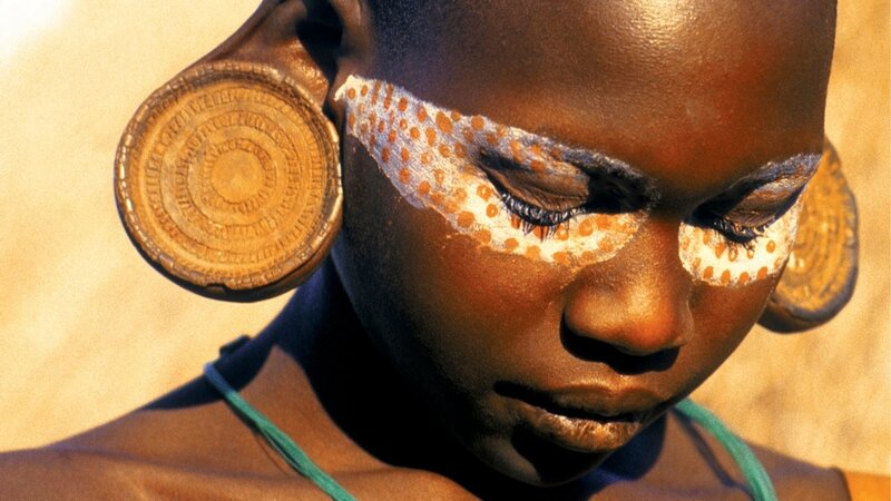 Woman with Face Paint — Brown, Serene