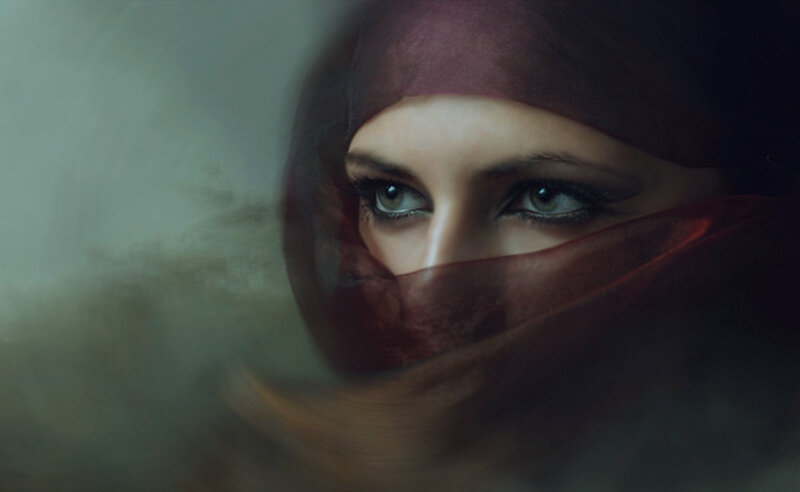 Woman with Face Veil — Brown
