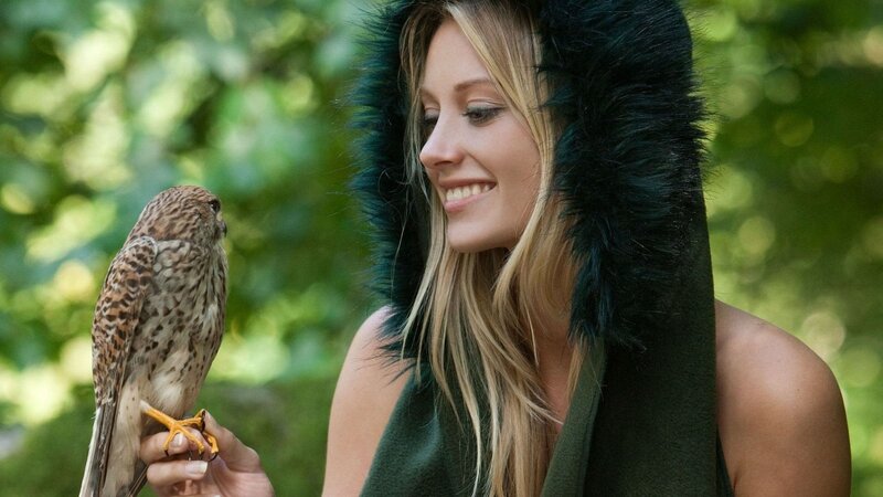 Woman with Falcon — Green, Serene