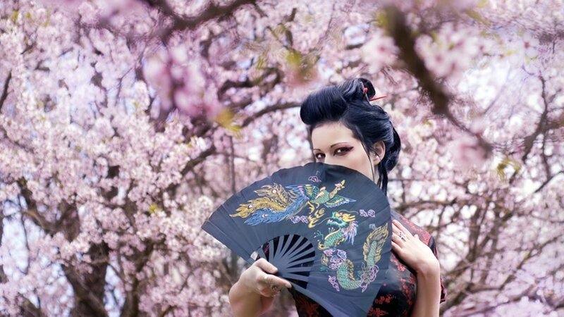 Woman with Fan in Cherry Blossoms — Pink
