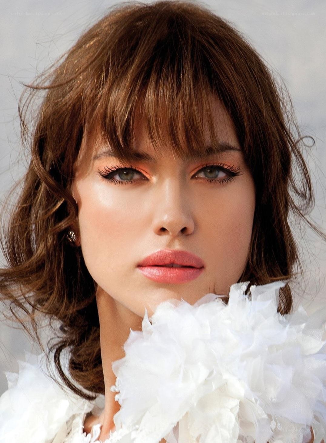 woman with feather boa