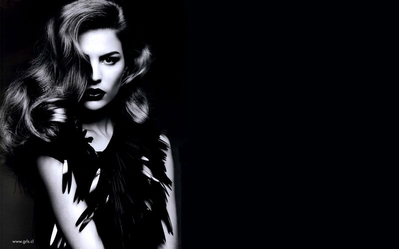 woman with feathered collar