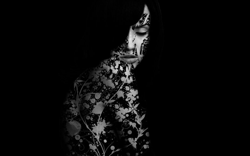 Woman with Floral Patterns — Black