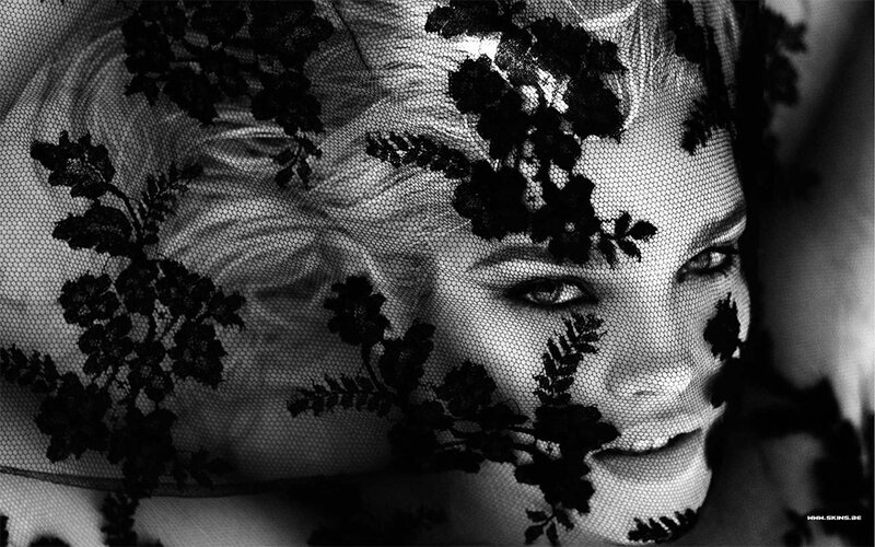 woman with floral veil