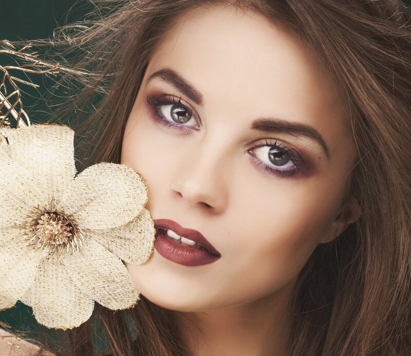 Woman with Flower — Brown, Dramatic