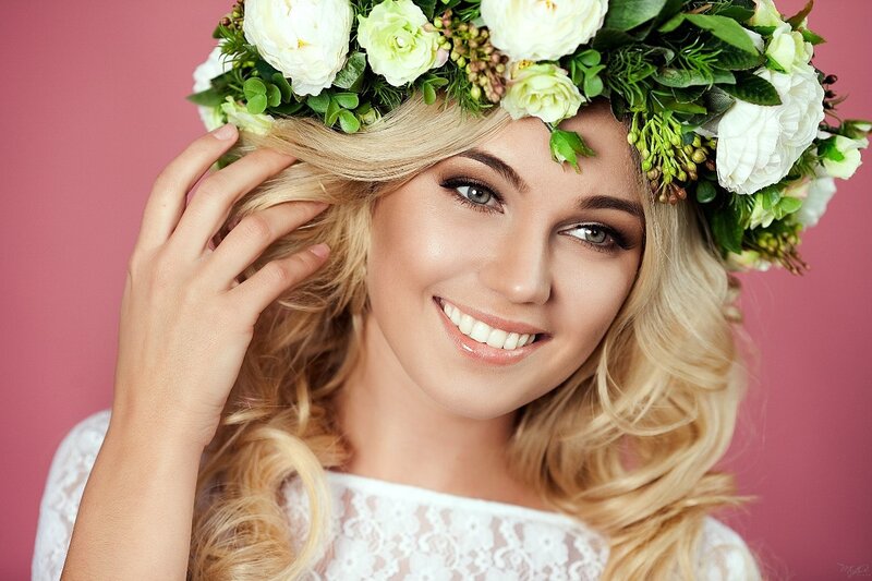 Woman with Flower Crown — Pink, Happy