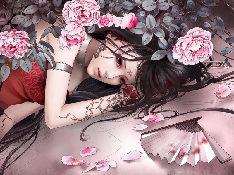 woman with flowers and fan