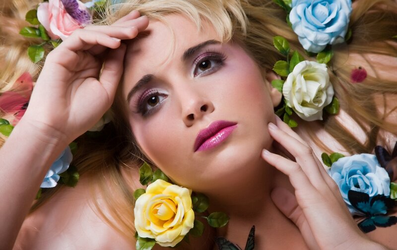 Woman with Flowers — Yellow, Serene