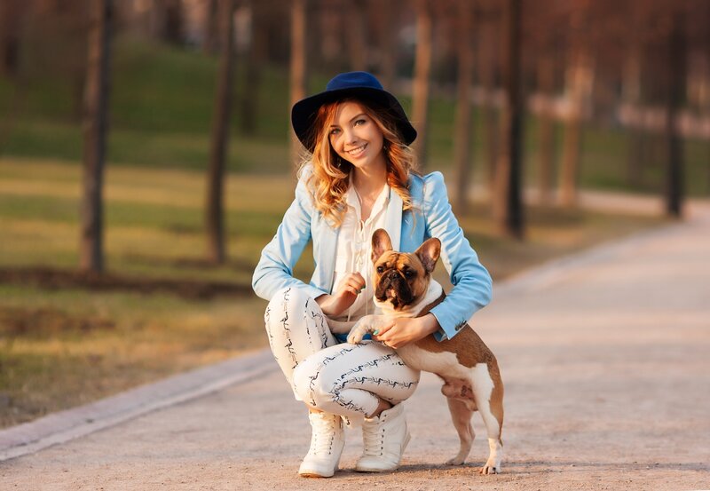Woman with French Bulldog — Blue