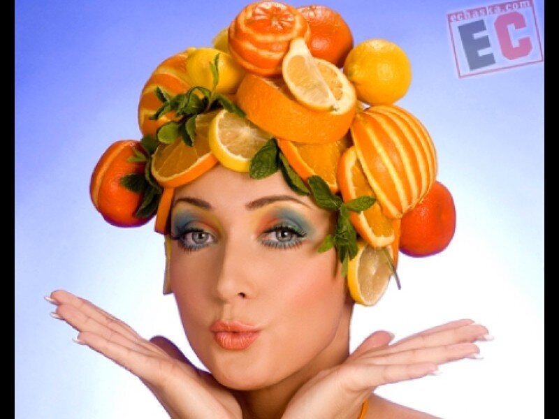 Woman with Fruit Headdress