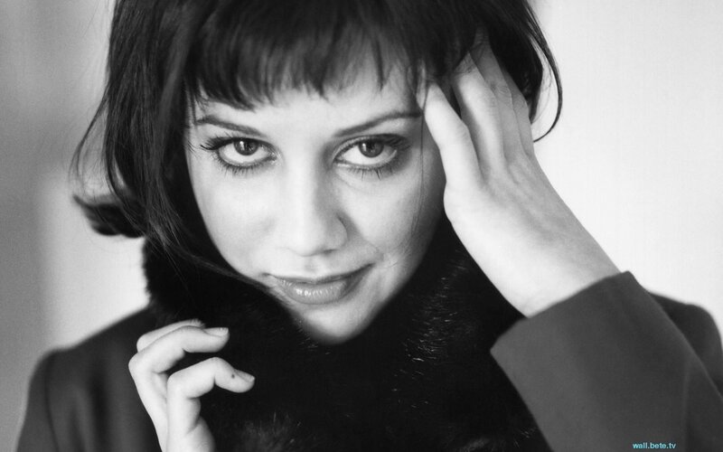 woman with fur collar