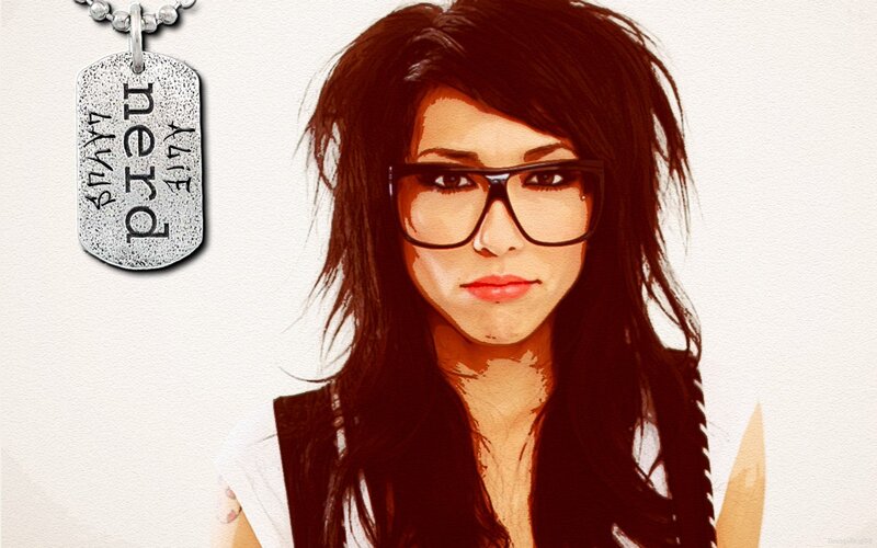 woman with glasses and dog tag