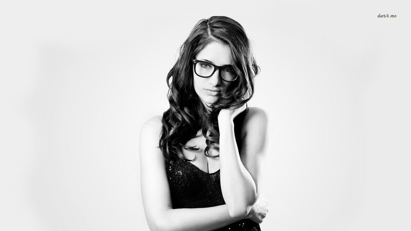 woman with glasses portrait