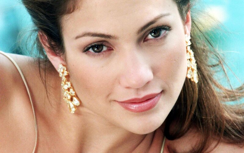 Woman with Gold Earrings — Brown, Calm