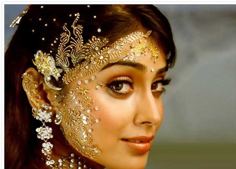 Woman with Gold Jewelry — Dramatic, Photograph, Face Paint