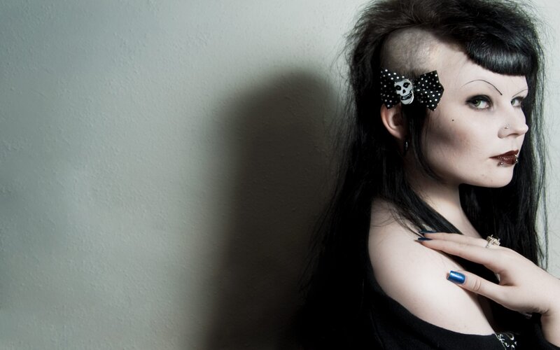 woman with goth style