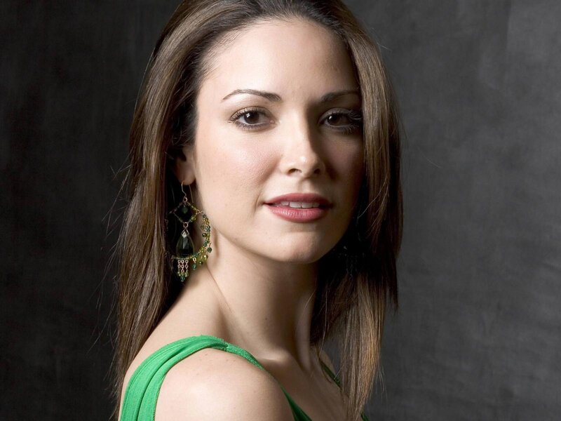 Woman with Green Dress — Neutral