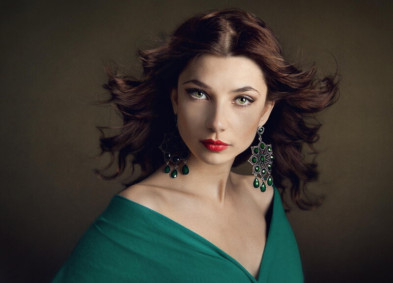 Woman with Green Earrings — Dramatic, Photograph
