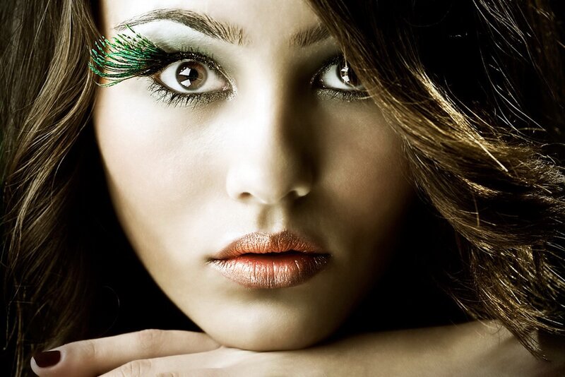 Woman with Green Eyelashes — Brown