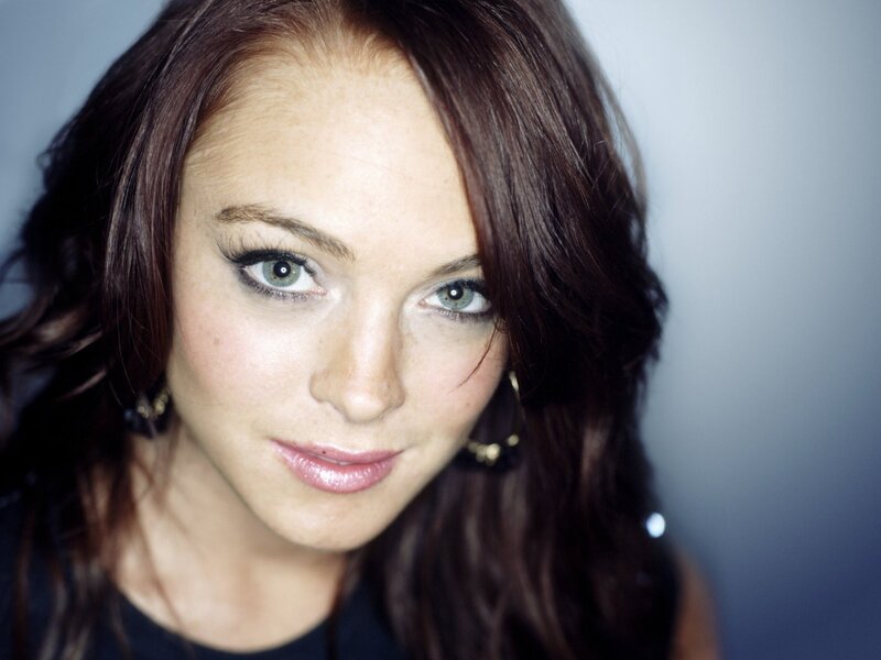 woman with green eyes