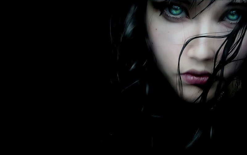 woman with green eyes