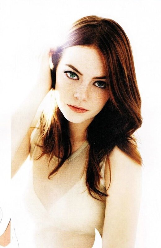 woman with green eyes