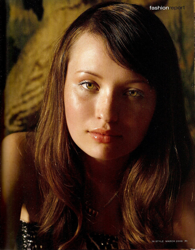 woman with green eyes
