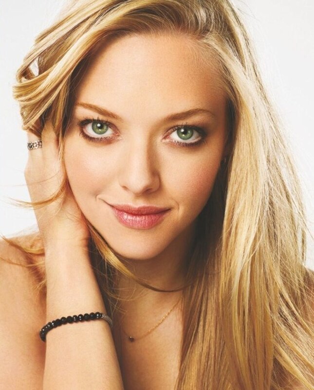 woman with green eyes