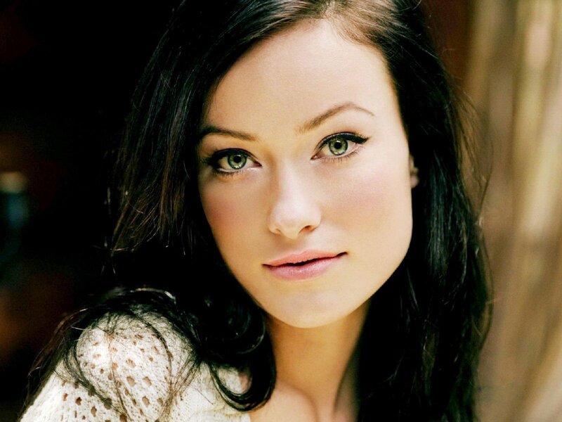 woman with green eyes