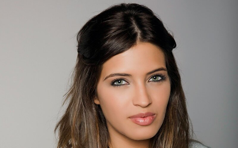 woman with green eyes