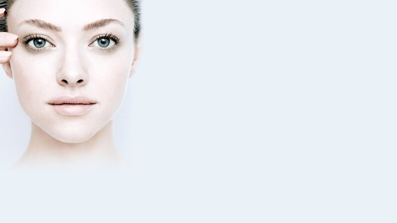 woman with green eyes