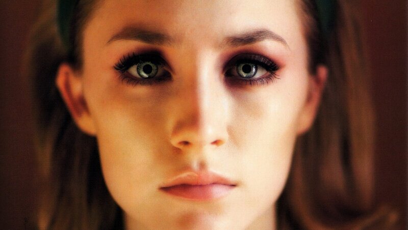 woman with green eyes
