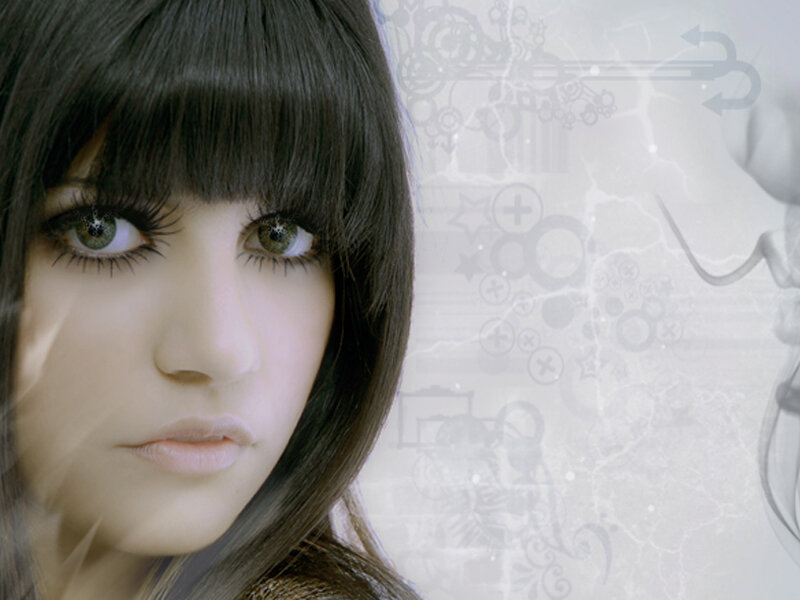woman with green eyes and bangs
