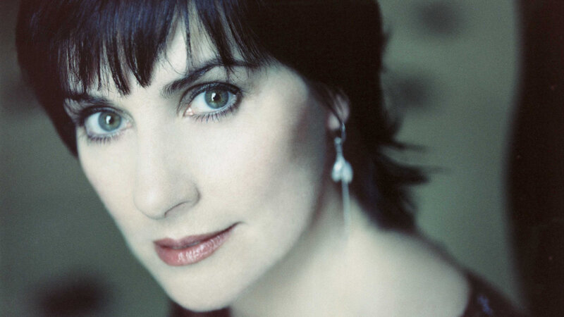 woman with green eyes and dark hair