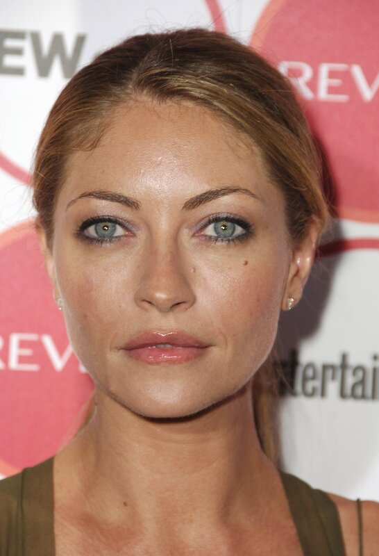woman with green eyes at event