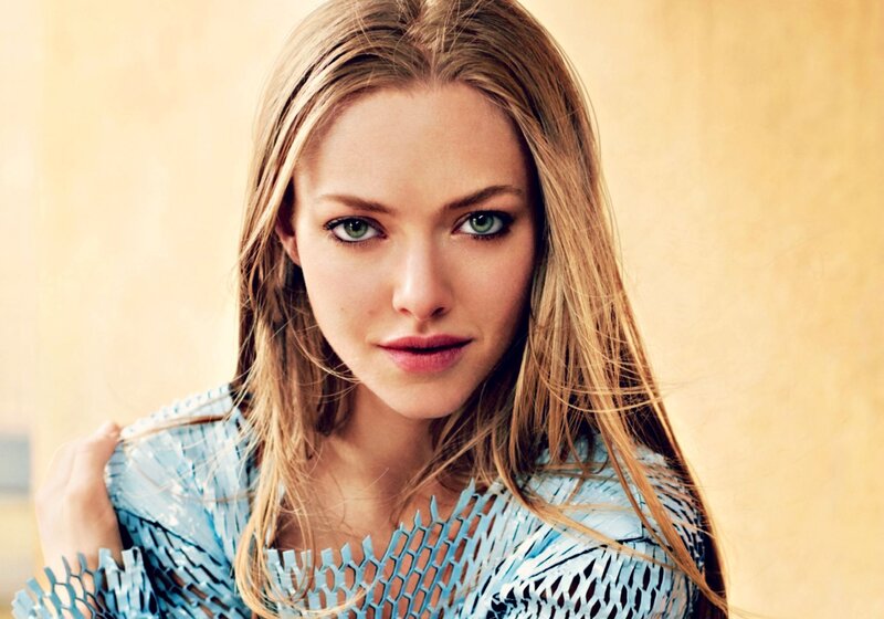 Woman with Green Eyes — Blue, Neutral, Photograph