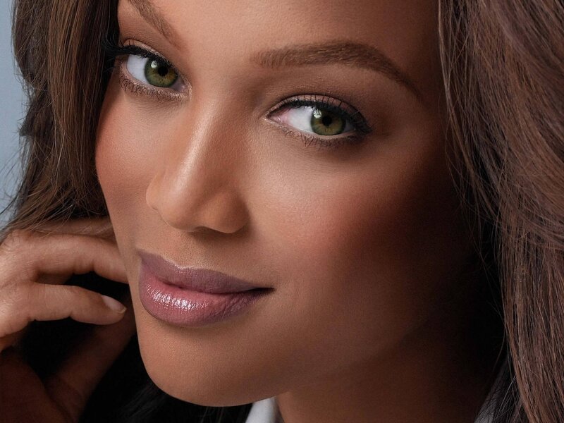 Woman with Green Eyes — Brown, Calm, Photograph, Hair, Makeup