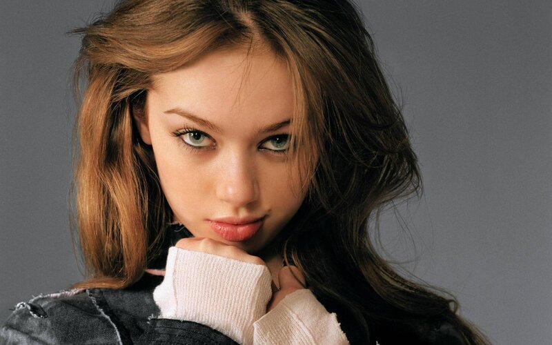 Woman with Green Eyes — Gray, Neutral, Photograph, Hand