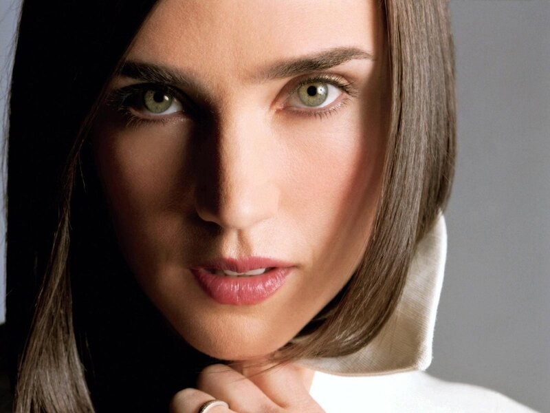 Woman with Green Eyes — Gray