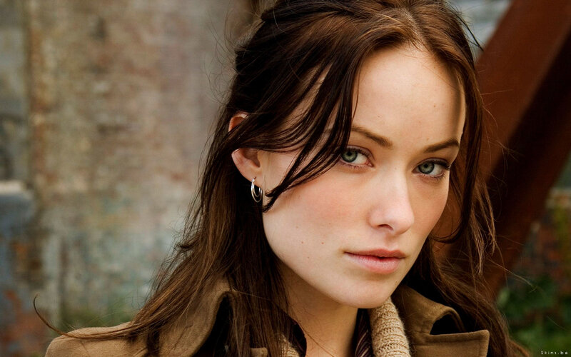 woman with green eyes looking at camera