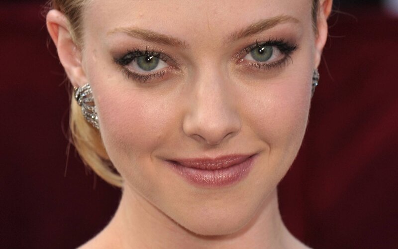 Woman with Green Eyes — Red, Calm