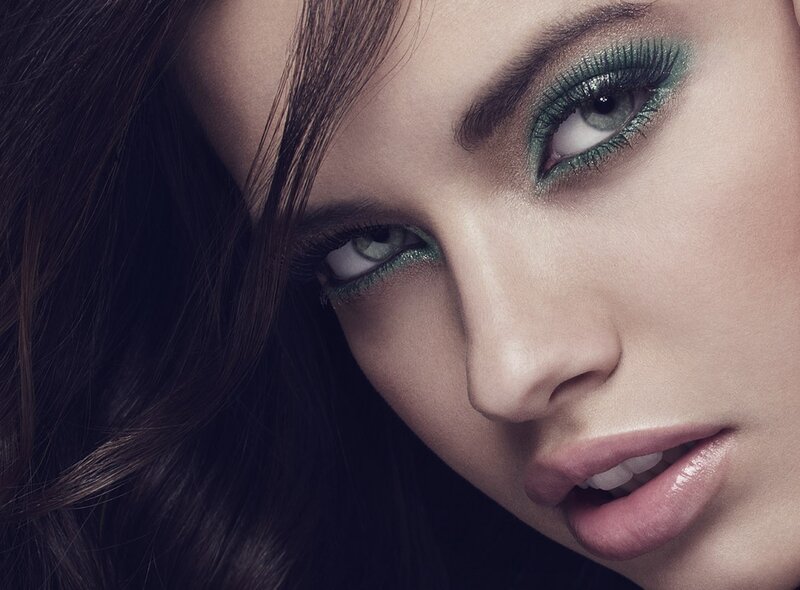 woman with green eyeshadow