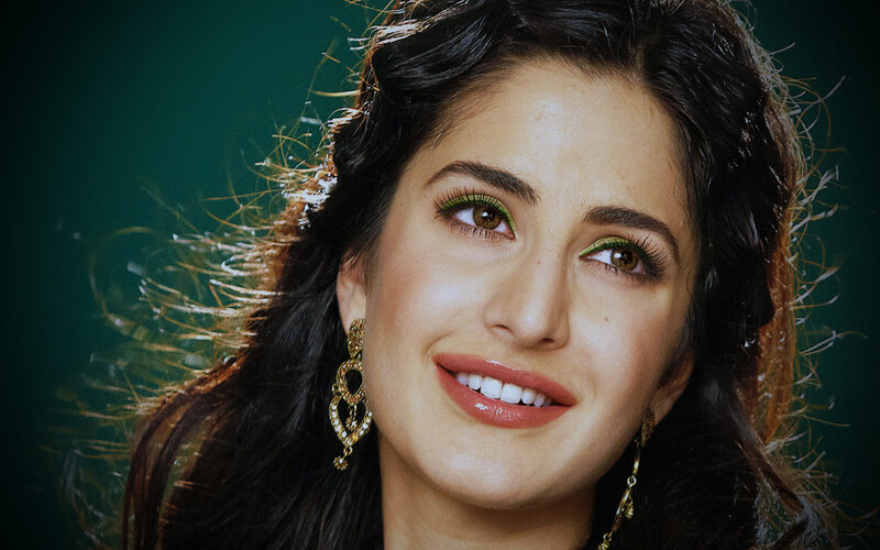 Woman with Green Eyeshadow — Confident
