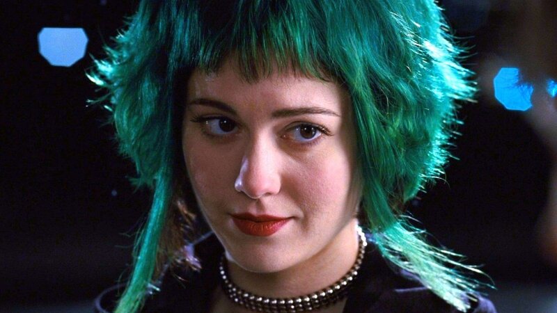 woman with green hair