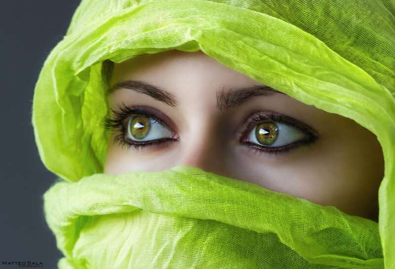 Woman with Green Headscarf — Dramatic, Photograph